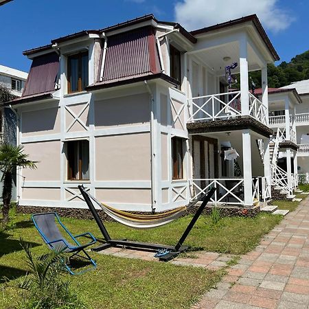Guest House Nia 고니오 외부 사진