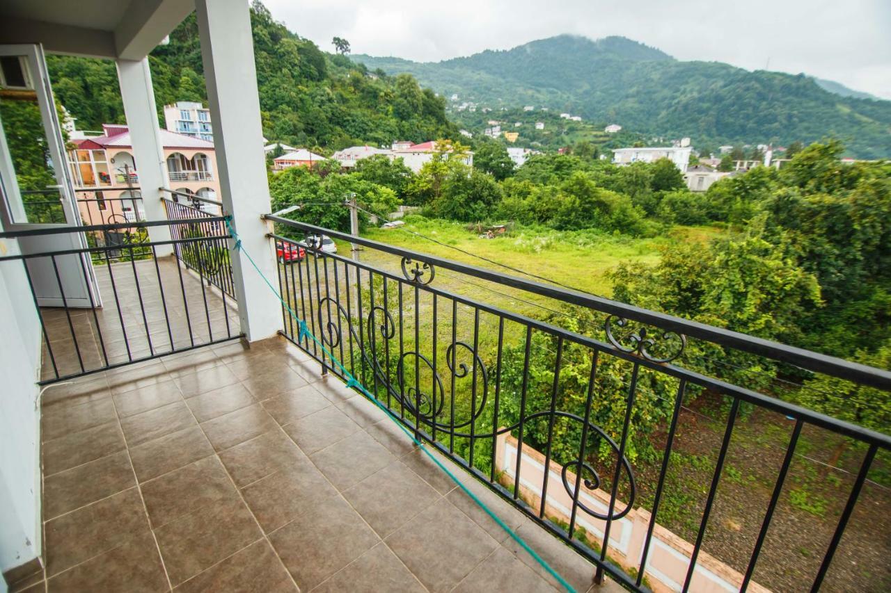 Guest House Nia 고니오 외부 사진