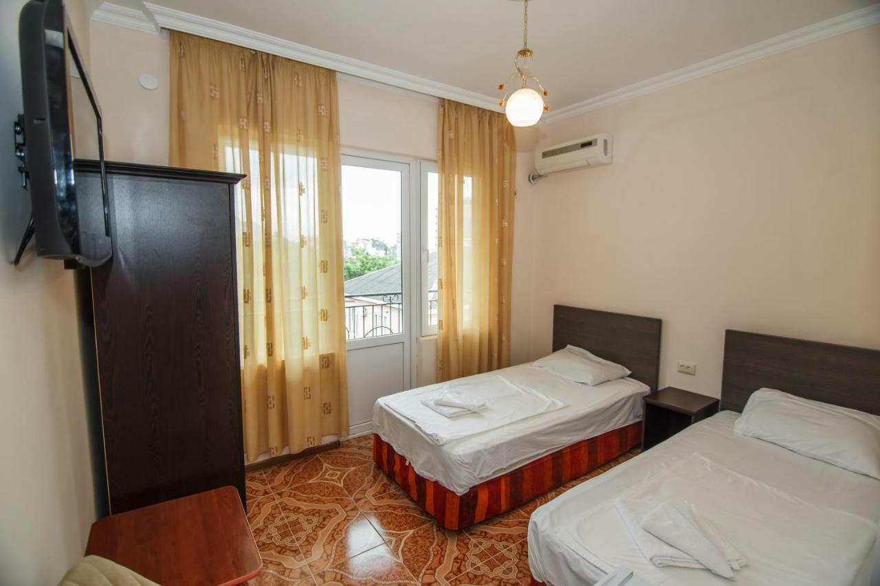 Guest House Nia 고니오 외부 사진
